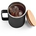 LAUDA. Becher aus 90% recyceltem Edelstahl mit Bambusdeckel 420 mL, Schwarz